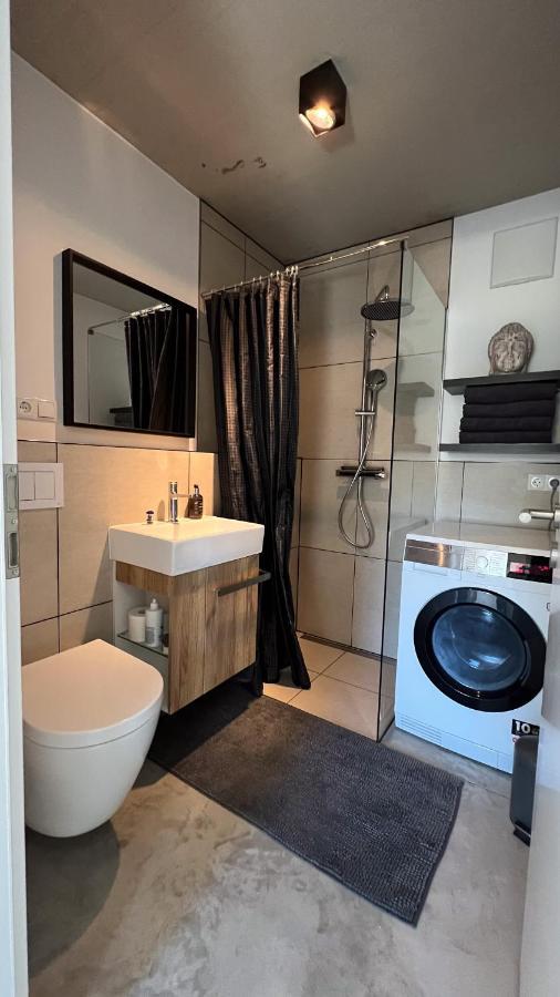 M Apartment Loft - Stylish Minimalisitisch Aussergewoehnlich Landau in der Pfalz Eksteriør bilde